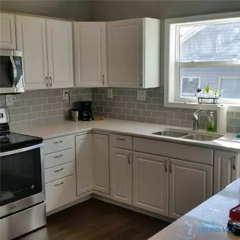 524 S Main St, Bryan, OH 43506 photo 5
