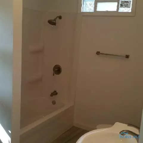 524 S Main St, Bryan, OH 43506 photo 10