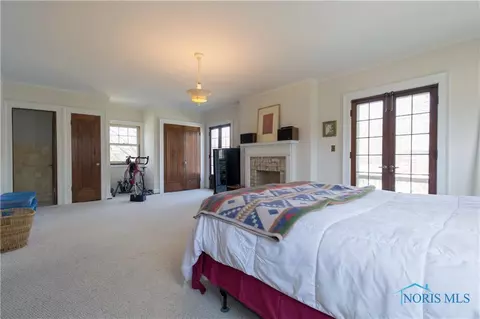2041 Shenandoah Rd, Toledo, OH 43607 photo 14