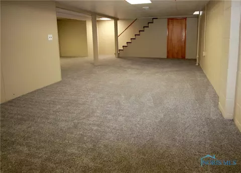 2823 Starr Ave, Oregon, OH 43616 photo 13