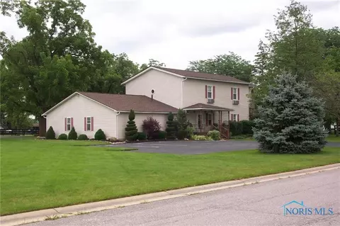 940 W Wayne St, Paulding, OH 45879 photo 4