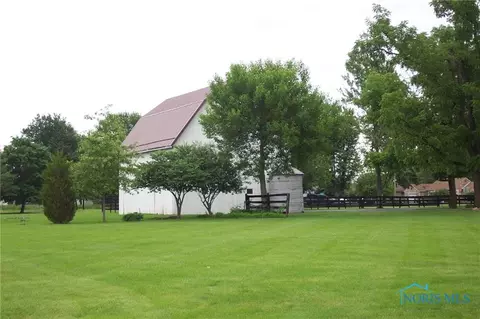 940 W Wayne St, Paulding, OH 45879 photo 5