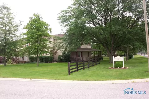 940 W Wayne St, Paulding, OH 45879 photo 2