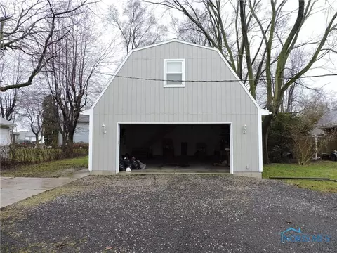 608 Main St, Delta, OH 43515 photo 8