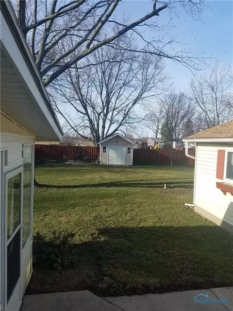 20937 W Yale, Williston, OH 43468 photo 6