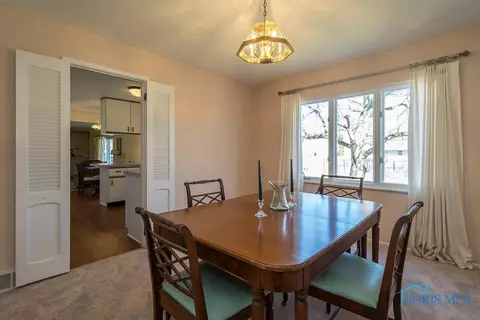 854 Maple Ln, Waterville, OH 43566 photo 5