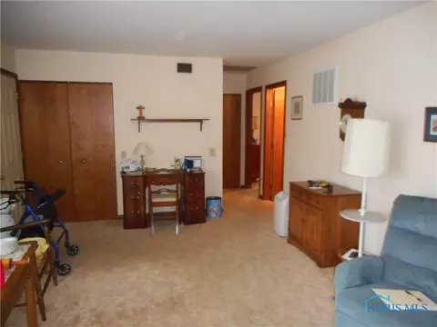 203 E Rings St, West Unity, OH 43570 photo 8