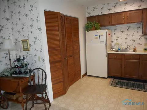 203 E Rings St, West Unity, OH 43570 photo 11
