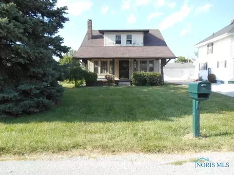 409 E Bement St, Bryan, OH 43506 photo 3