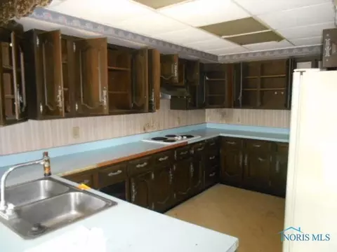 409 E Bement St, Bryan, OH 43506 photo 7