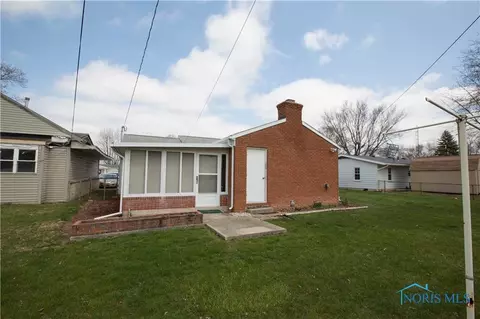 204 Warner St, Walbridge, OH 43465 photo 29