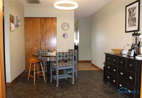 508 S Liberty St, West Unity, OH 43570 photo 4
