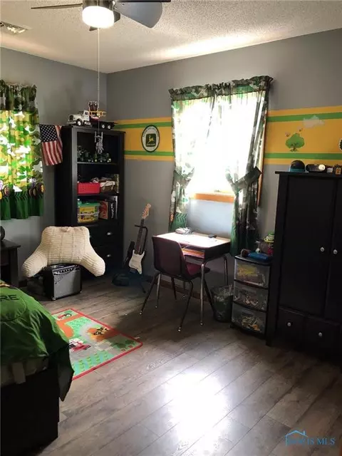 508 S Liberty St, West Unity, OH 43570 photo 8