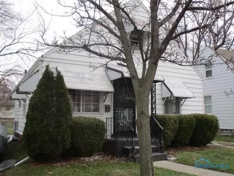 2326 Hinde Rd, Toledo, OH 43607 photo 3