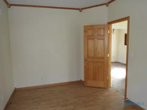 121 E South St, Wayne, OH 43466 photo 15