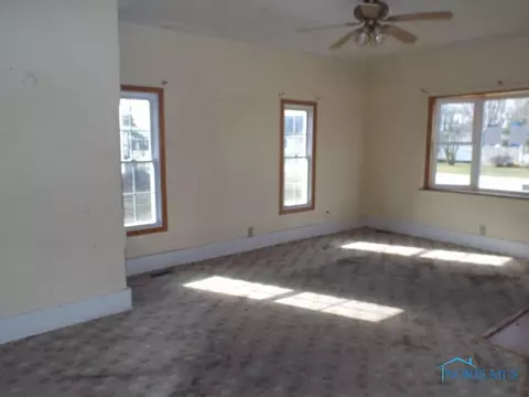 121 E South St, Wayne, OH 43466 photo 11