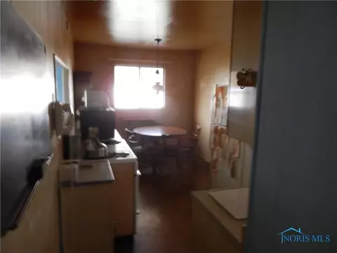 4026 Hill Ave, Toledo, OH 43607 photo 2