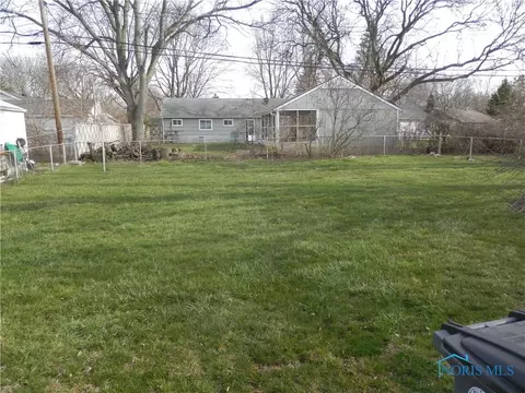 4026 Hill Ave, Toledo, OH 43607 photo 12