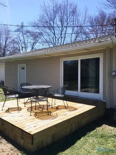 214 Douglas Dr, Archbold, OH 43502 photo 3