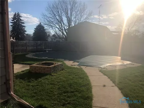 2941 Springtime Dr, Oregon, OH 43616 photo 22