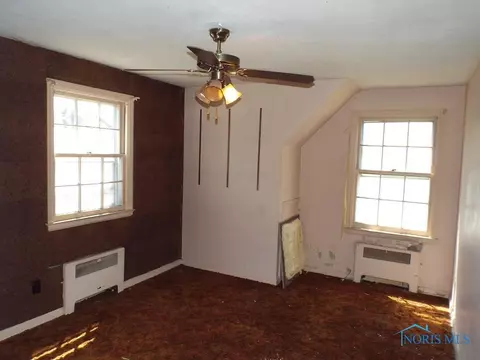 2032 Shenandoah Rd, Toledo, OH 43607 photo 21