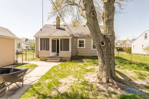 1730 Perth St, Toledo, OH 43607 photo 12