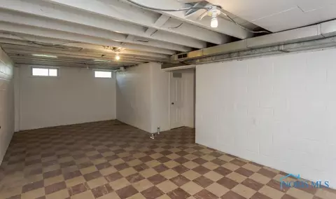 1730 Perth St, Toledo, OH 43607 photo 6