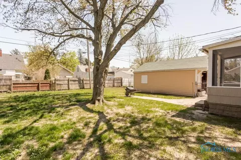 1730 Perth St, Toledo, OH 43607 photo 10