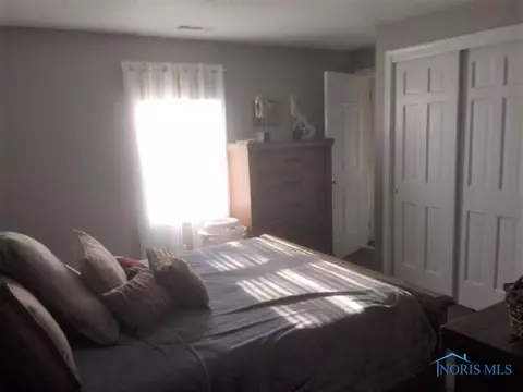 204 Brown Dr, Bryan, OH 43506 photo 9
