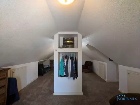 427 N Edwards St, Ada, OH 45810 photo 13