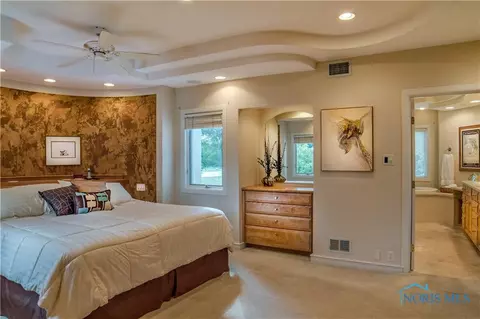 7413 Coder Rd, Maumee, OH 43537 photo 9