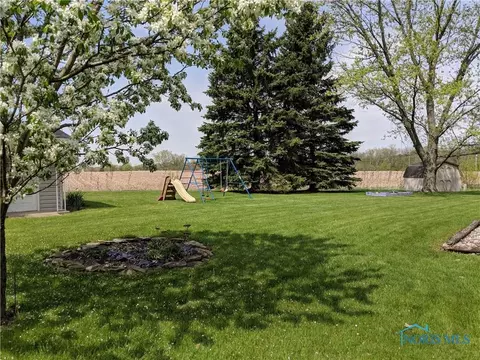 211 Ohio Dr, Bryan, OH 43506 photo 17