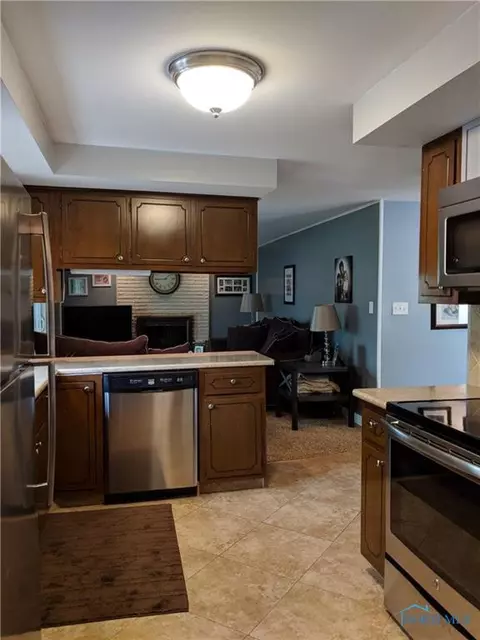 211 Ohio Dr, Bryan, OH 43506 photo 7