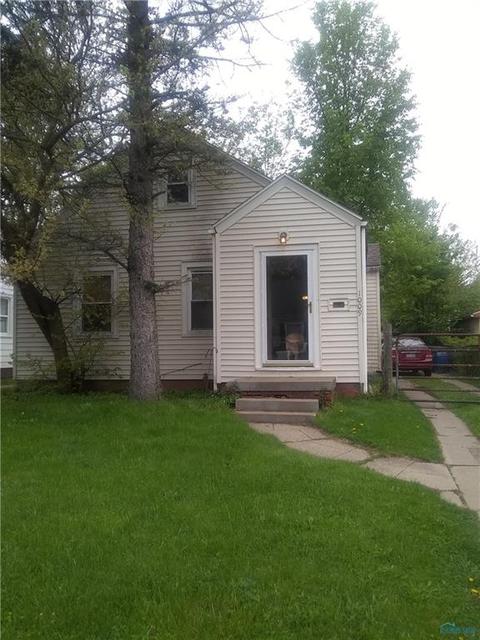 1009 Mackow Dr, Toledo, OH 43607 photo 1