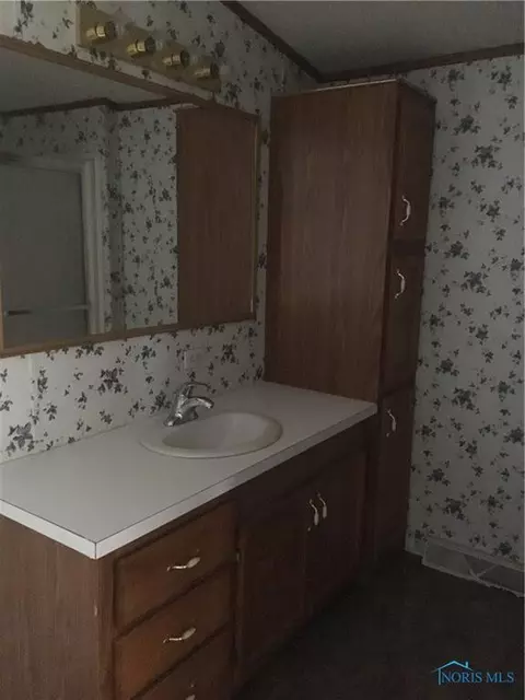 124 Sawmill Rd, Lyons, OH 43533 photo 10