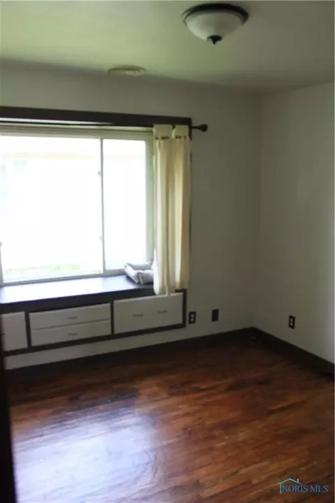 135 E Hubbard St, Hamler, OH 43524 photo 18