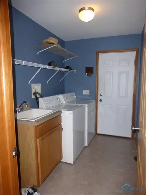 1310 Markey Dr, Bryan, OH 43506 photo 22