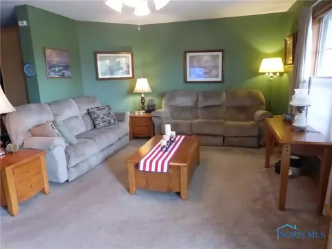1310 Markey Dr, Bryan, OH 43506 photo 12