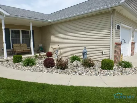 1310 Markey Dr, Bryan, OH 43506 photo 6