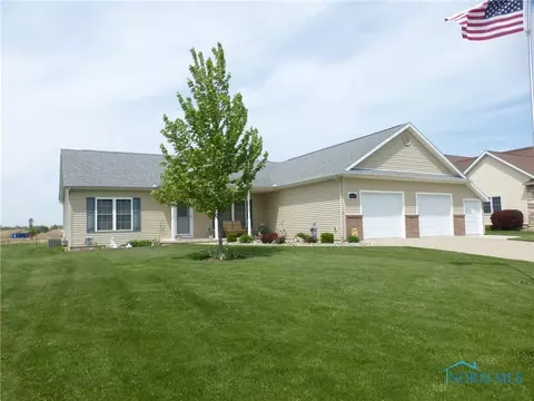 1310 Markey Dr, Bryan, OH 43506 photo 2