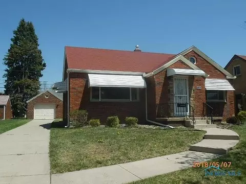 2286 Hinde Rd, Toledo, OH 43607 photo 5