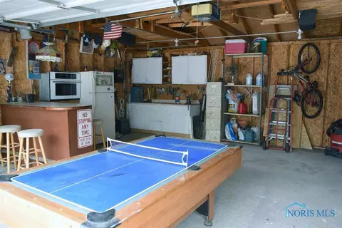 1386 Junior Dr, Maumee, OH 43537 photo 6