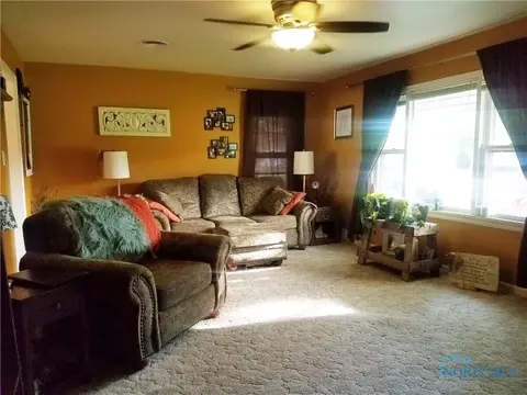 839 N Cherry St, Paulding, OH 45879 photo 5