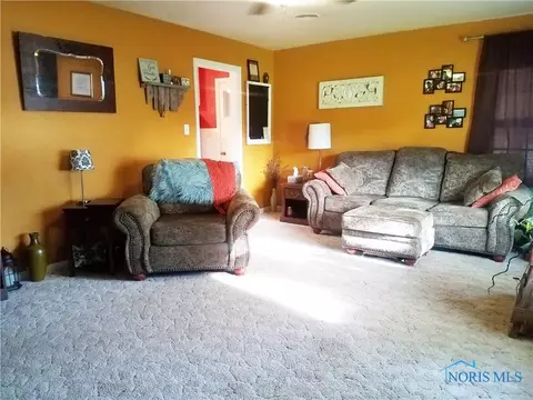 839 N Cherry St, Paulding, OH 45879 photo 6