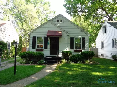 2734 Castleton Ave, Toledo, OH 43613 photo 1