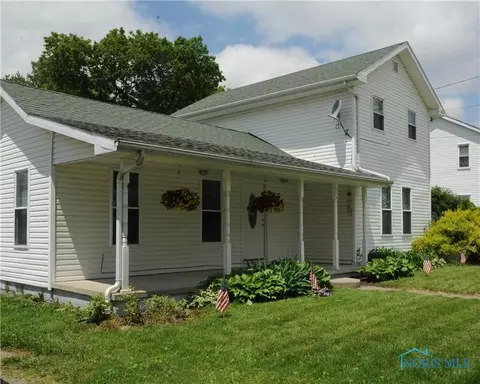 118 S Adrian St, Lyons, OH 43533 photo 9