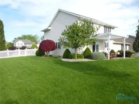 210 Carson Dr, Bryan, OH 43506 photo 3