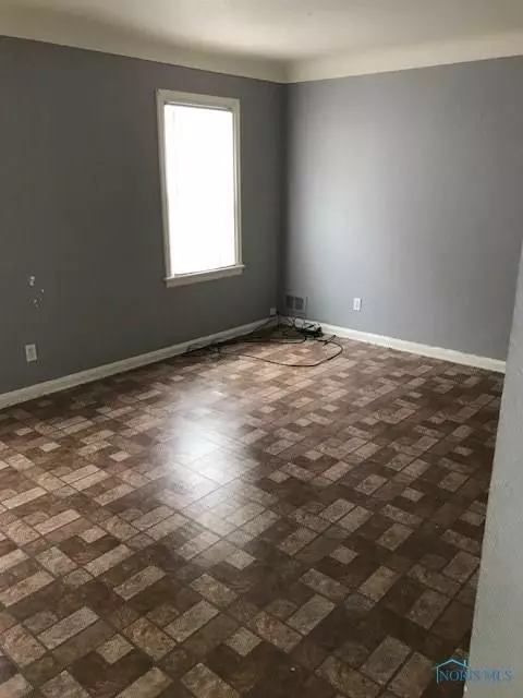 822 Brookley Blvd, Toledo, OH 43607 photo 11