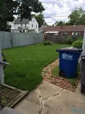 2049 Perth St, Toledo, OH 43607 photo 7