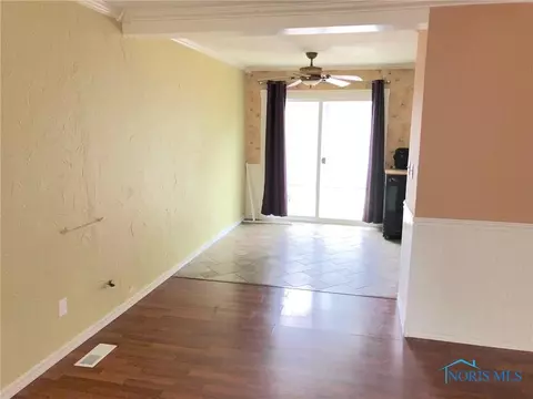 104 Clifton Rd, Toledo, OH 43607 photo 4